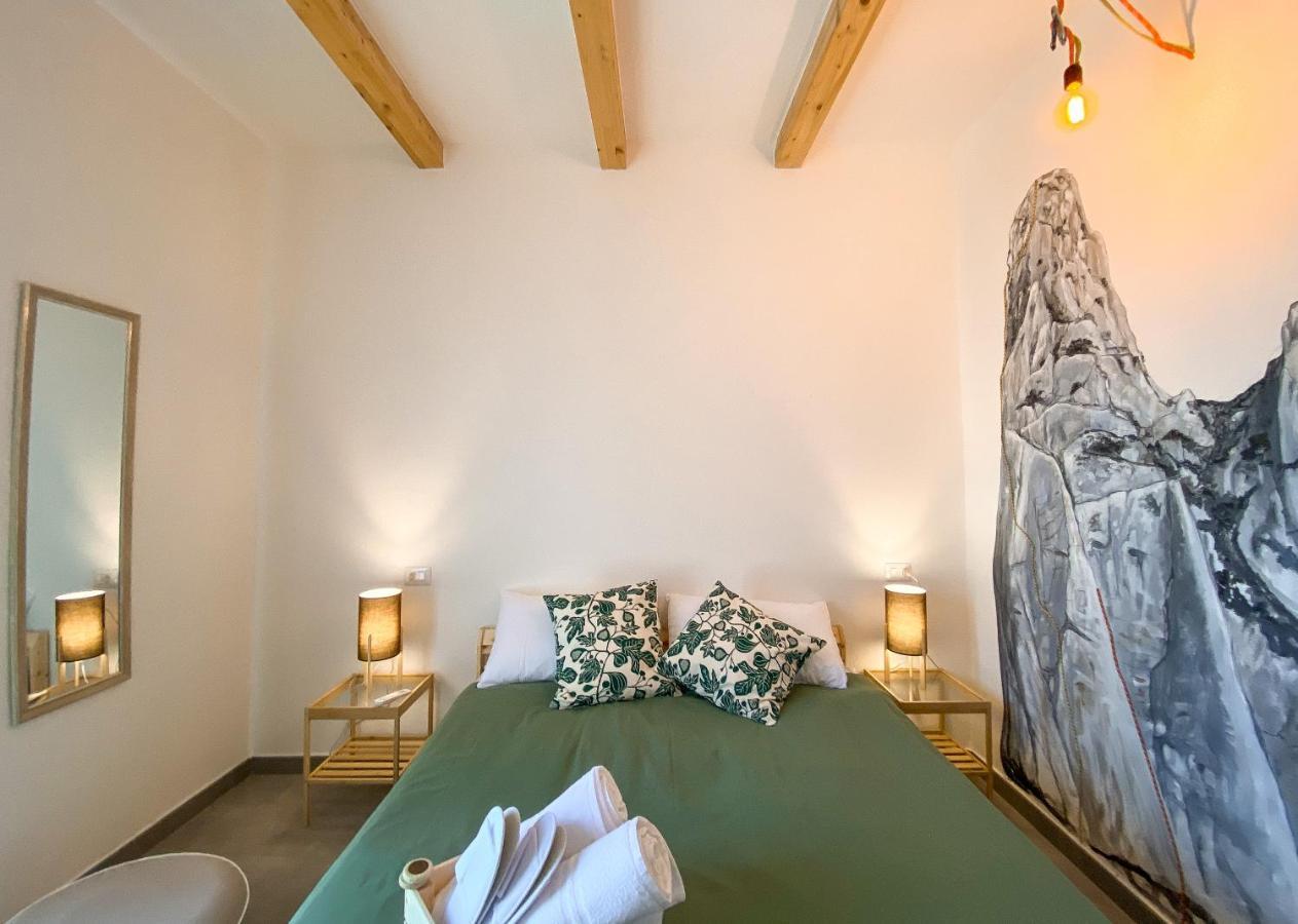 Bedandclimbing Hotel เบาเนย์ ภายนอก รูปภาพ